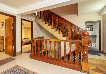 6 Bedroom House For Sale in Phnom Penh - Tonle Bassac thumbnail