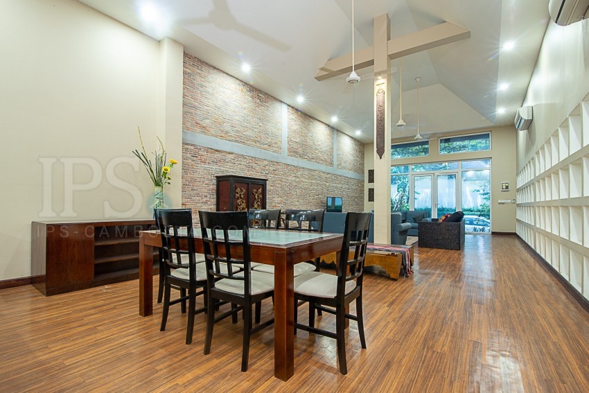 6 Bedroom House For Sale in Phnom Penh - Tonle Bassac