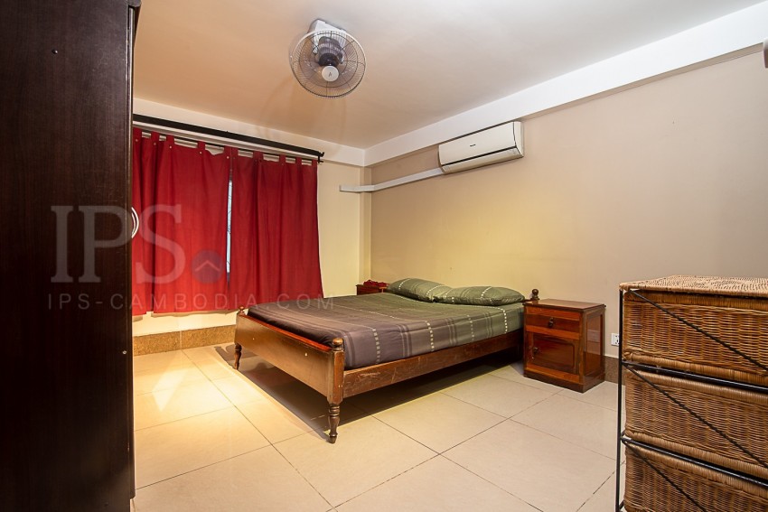 6 Bedroom House For Sale in Phnom Penh - Tonle Bassac