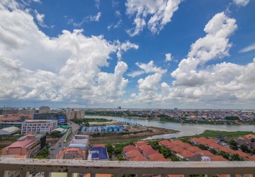 2 Bedroom Condo Unit For Rent - Tonle Bassac, Phnom Penh thumbnail