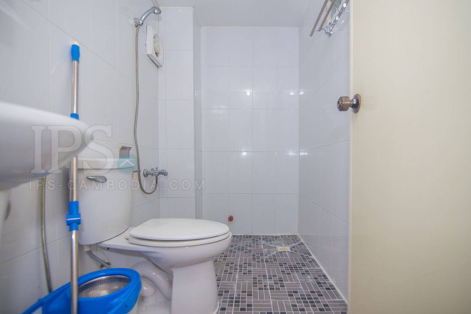 1 Bedroom Apartment For Rent - Chey Chumneah, Phnom Penh - Image 6
