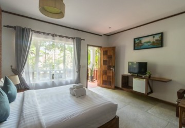 12-room boutique hotel  For Sale in Slor Kram, Siem Reap thumbnail