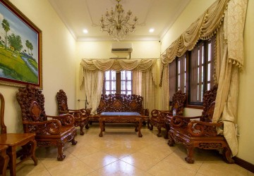 4 Bedroom Villa For Rent - Veal Vong, Phnom Penh thumbnail