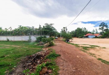 2,001 sq.m. Land For Sale - Svay Dangkum, Siem Reap thumbnail