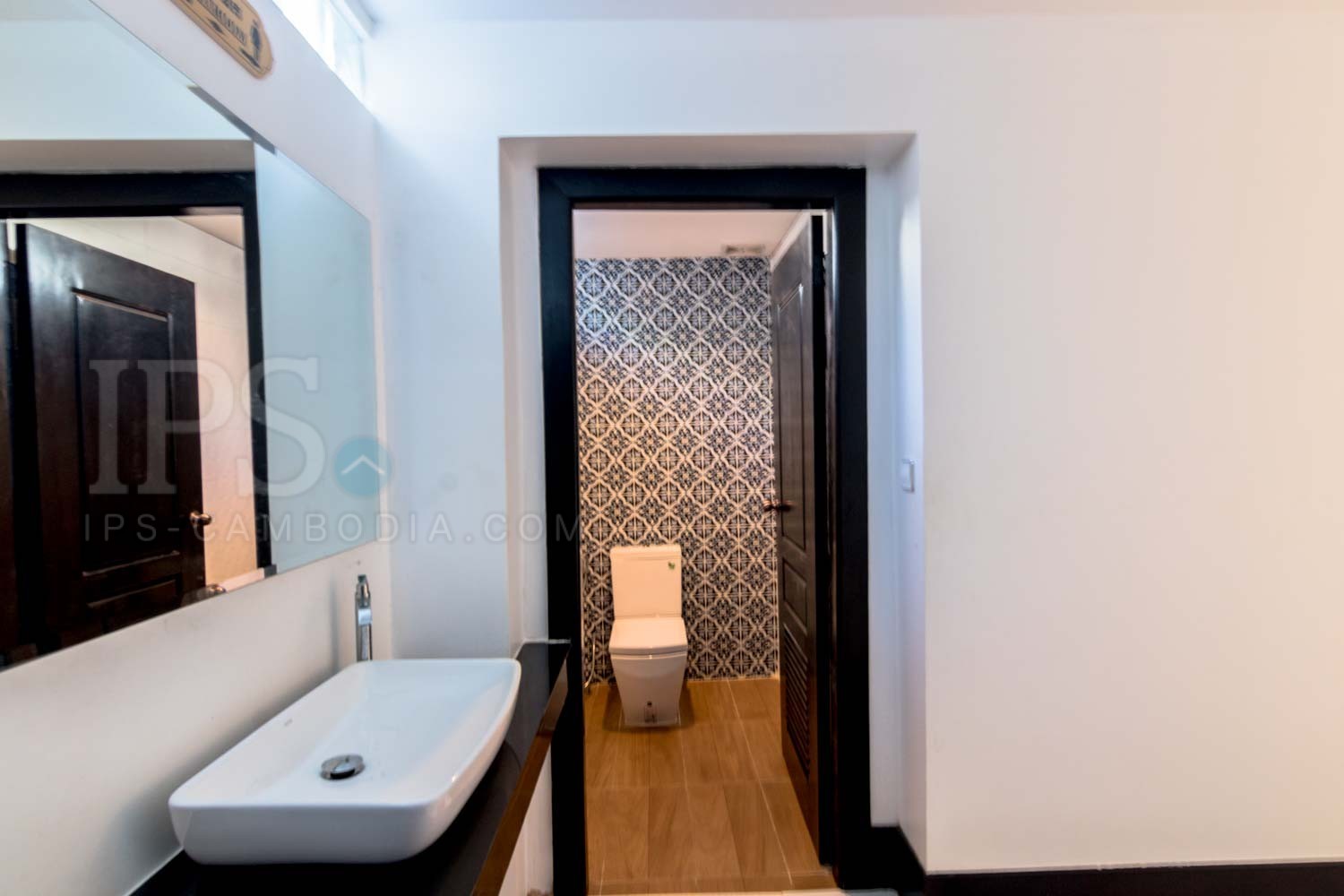 370 Sqm Commercial Space For Rent - Slor Kram, Siem Reap - Image 12