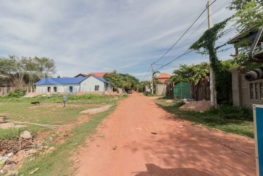 4,000 sq.m. Land  For Sale - Sala Kamreuk, Siem Reap