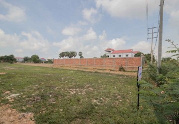 1,800 sq.m. Land  For Sale, Siem Reap thumbnail