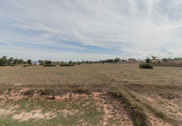 19000 sq.m. Land  For Sale - Chreav, Siem Reap thumbnail