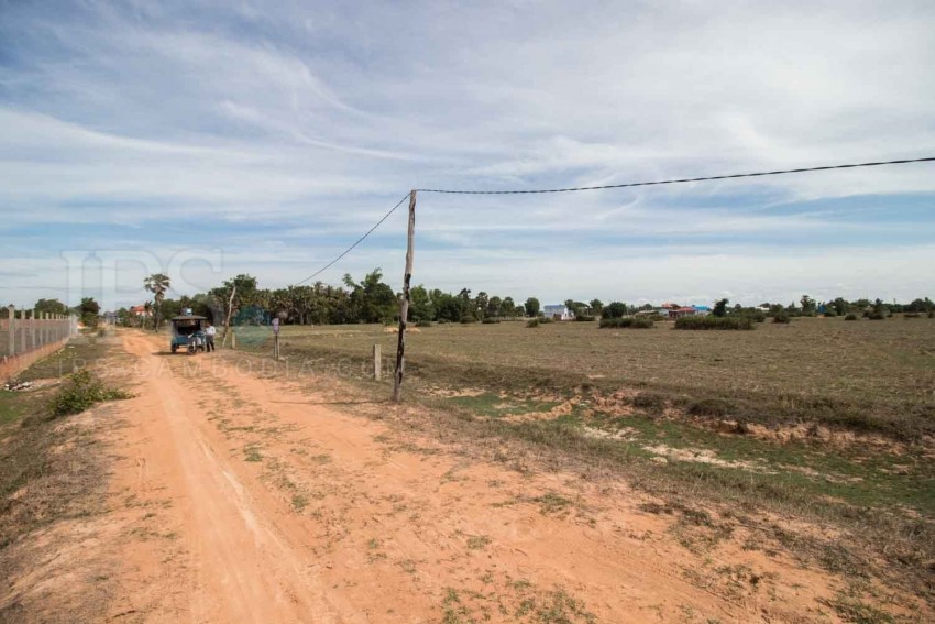 19000 sq.m. Land  For Sale - Chreav, Siem Reap