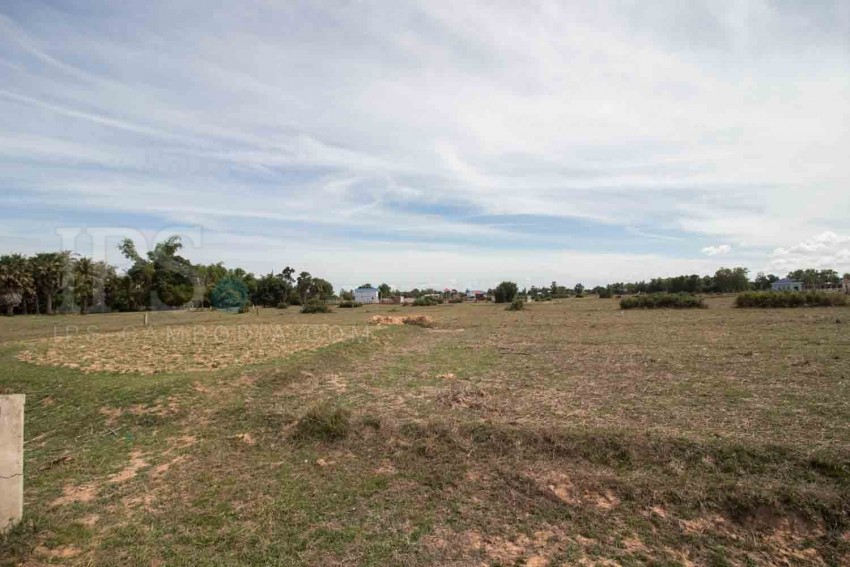 19000 sq.m. Land  For Sale - Chreav, Siem Reap