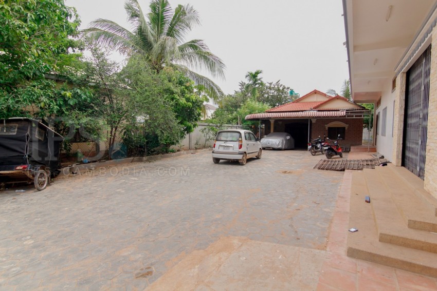 11 Bedroom Villa  For Sale - Svay Dangkum, Siem Reap