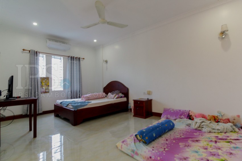 11 Bedroom Villa  For Sale - Svay Dangkum, Siem Reap