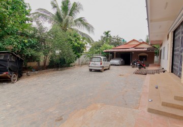 11 Bedroom Villa  For Sale - Svay Dangkum, Siem Reap thumbnail