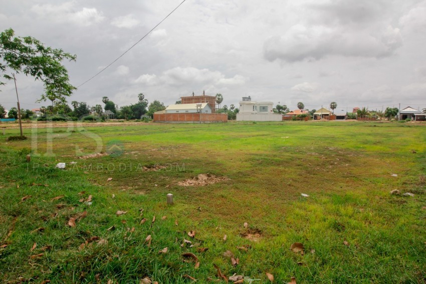 1552 sq.m. Land For Sale - Svay Dangkum, Siem Reap