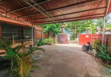 3 Bedroom Villa For Sale - Svay Dangkum, Siem Reap thumbnail