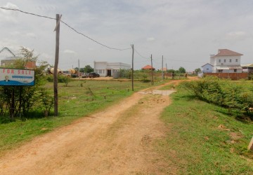 220 sqm Land For Sale - Svay Dangkum, Siem Reap thumbnail