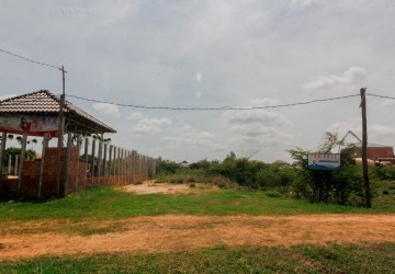 220 sqm Land For Sale - Svay Dangkum, Siem Reap thumbnail