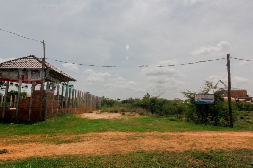 220 sqm Land For Sale - Svay Dangkum, Siem Reap