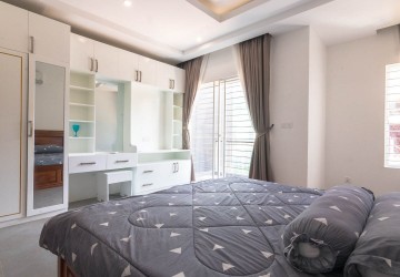 2 Bedroom House  For Rent - Sala Kamreuk, Siem Reap thumbnail