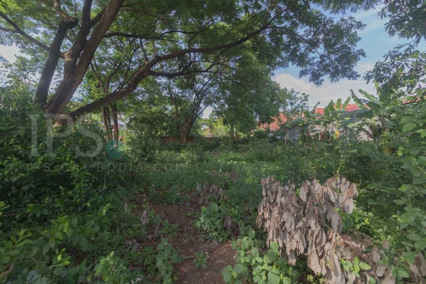 1200 sqm Land For Sale - Svay Dangkum, Siem Reap