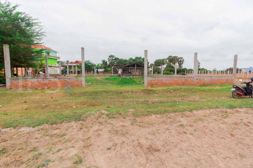 500 sqm  Land For Sale - Svay Thom, Siem Reap