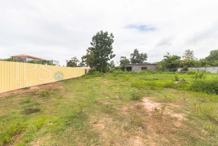  2,300 sqm Land  For Sale - Sra Ngae, Siem Reap