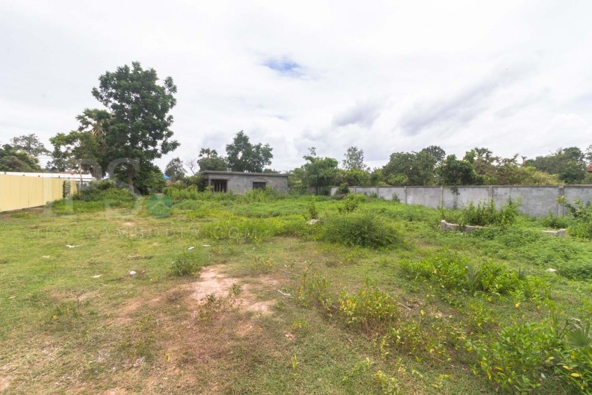  2,300 sqm Land  For Sale - Sra Ngae, Siem Reap