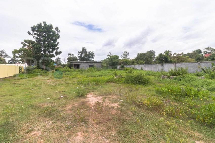  2,300 sqm Land  For Sale - Sra Ngae, Siem Reap