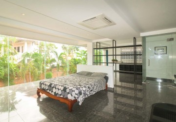 4 Bedroom Western designed Villa  For Sale - Sala Kamreuk, Siem Reap thumbnail