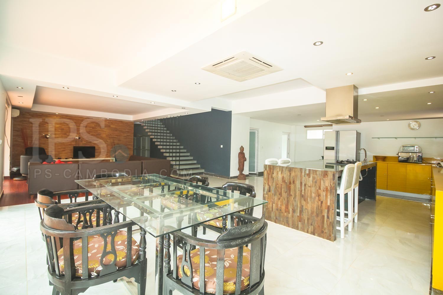 4 Bedroom Western designed Villa  For Sale - Sala Kamreuk, Siem Reap - Image 14