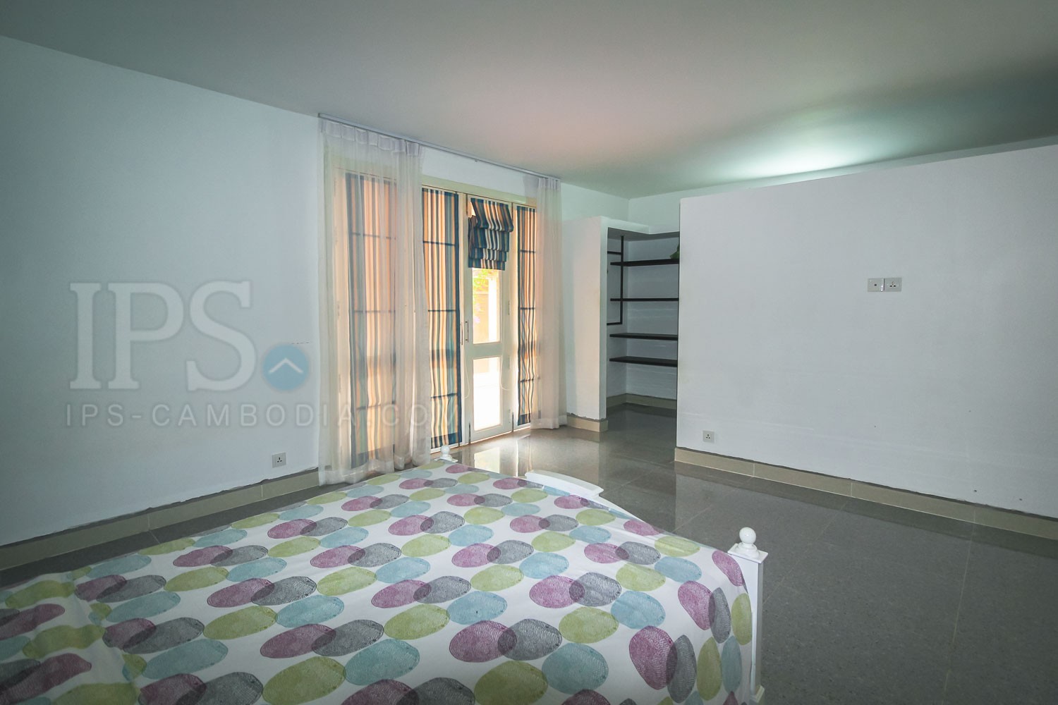 4 Bedroom Western designed Villa  For Sale - Sala Kamreuk, Siem Reap - Image 19