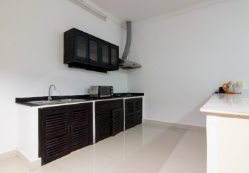 1 Bedroom Apartment For Rent - Kouk Chak, Siem Reap thumbnail