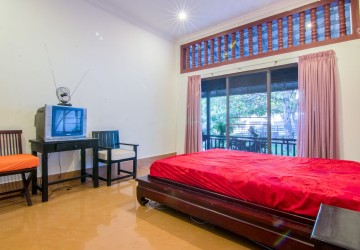 1 Bedroom Apartment For Rent - Kouk Chak, Siem Reap thumbnail