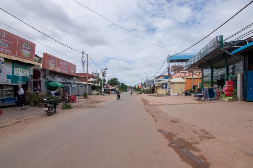 3 Bedroom Villa and Land For Sale - Svaydumkum, Siem Reap