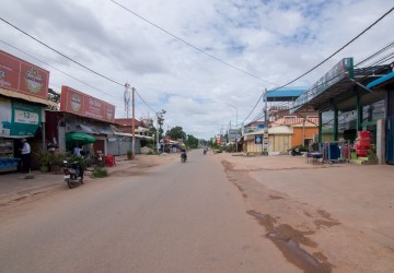 3 Bedroom Villa and Land For Sale - Svaydumkum, Siem Reap thumbnail