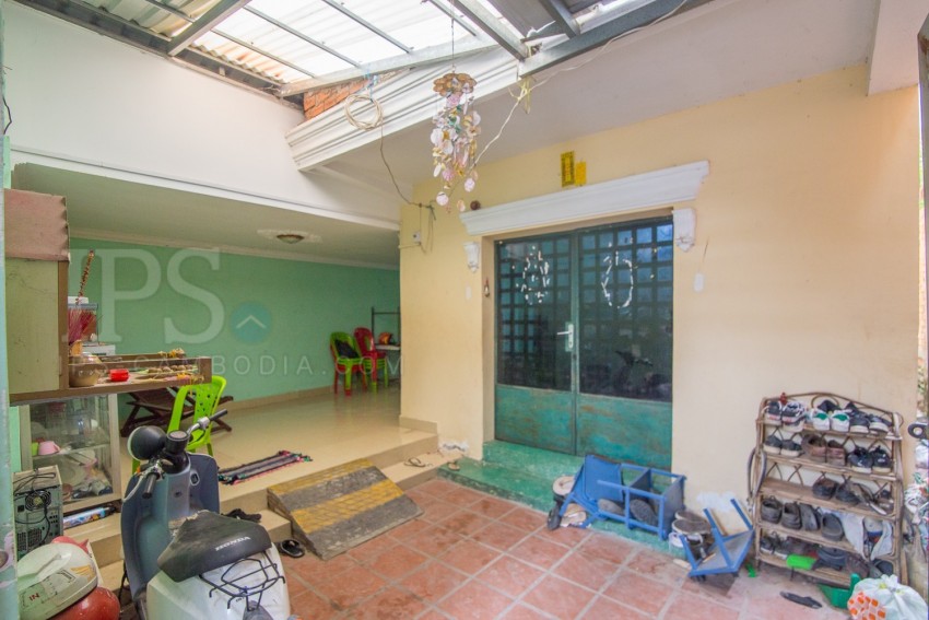 3 Bedroom Town House For Sale - Sen Sok, Phnom Penh