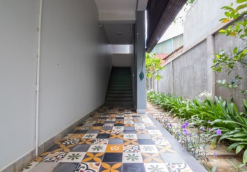 1 Bedroom Apartment For Rent - Svay Dangkum, Siem Reap thumbnail