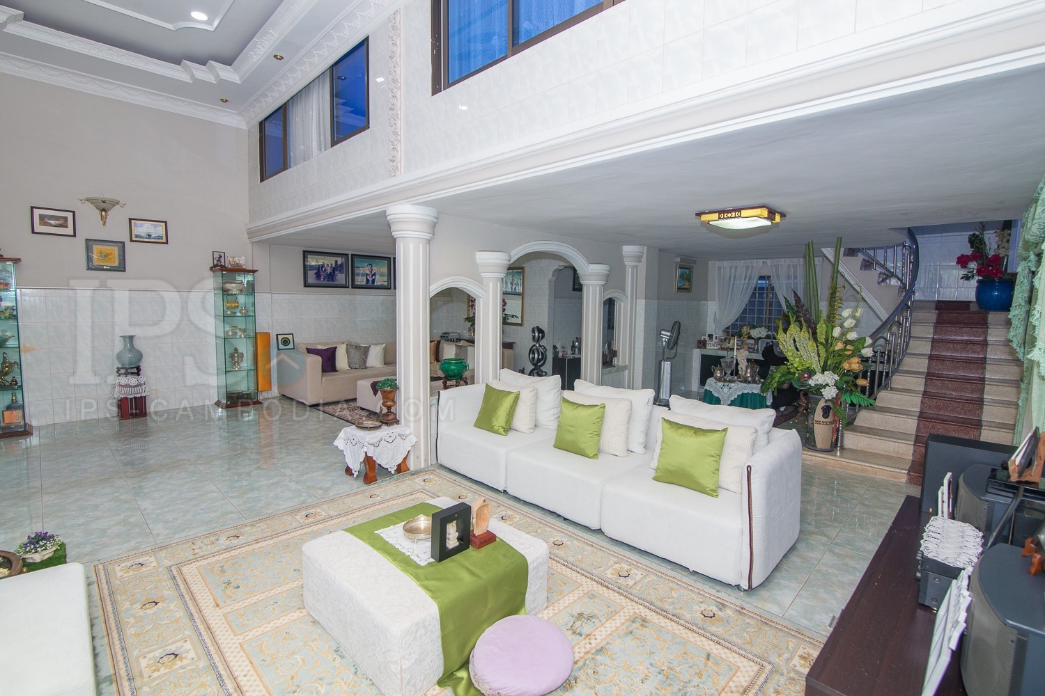 2 Flats For Rent in BKK3, Phnom Penh IPS Commercial