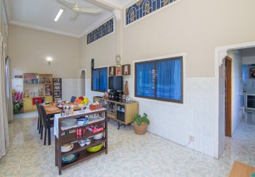 2 Flats  For Rent in BKK3, Phnom Penh thumbnail