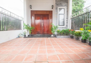 2 Bedroom Villa For Rent - Sala Kamreuk, Siem Reap thumbnail