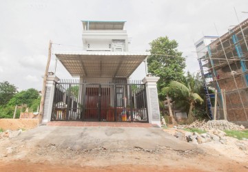 2 Bedroom Villa For Rent - Sala Kamreuk, Siem Reap thumbnail