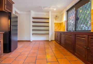4 Bedroom Villa For Rent - Slor Kram, Siem Reap thumbnail