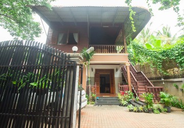 2 Bedroom Khmer Villa For Rent - Slor Kram, Siem Reap thumbnail