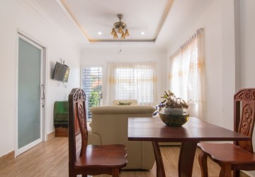 9 Unit Apartment Building  For Sale - Wat Bo, Siem Reap thumbnail