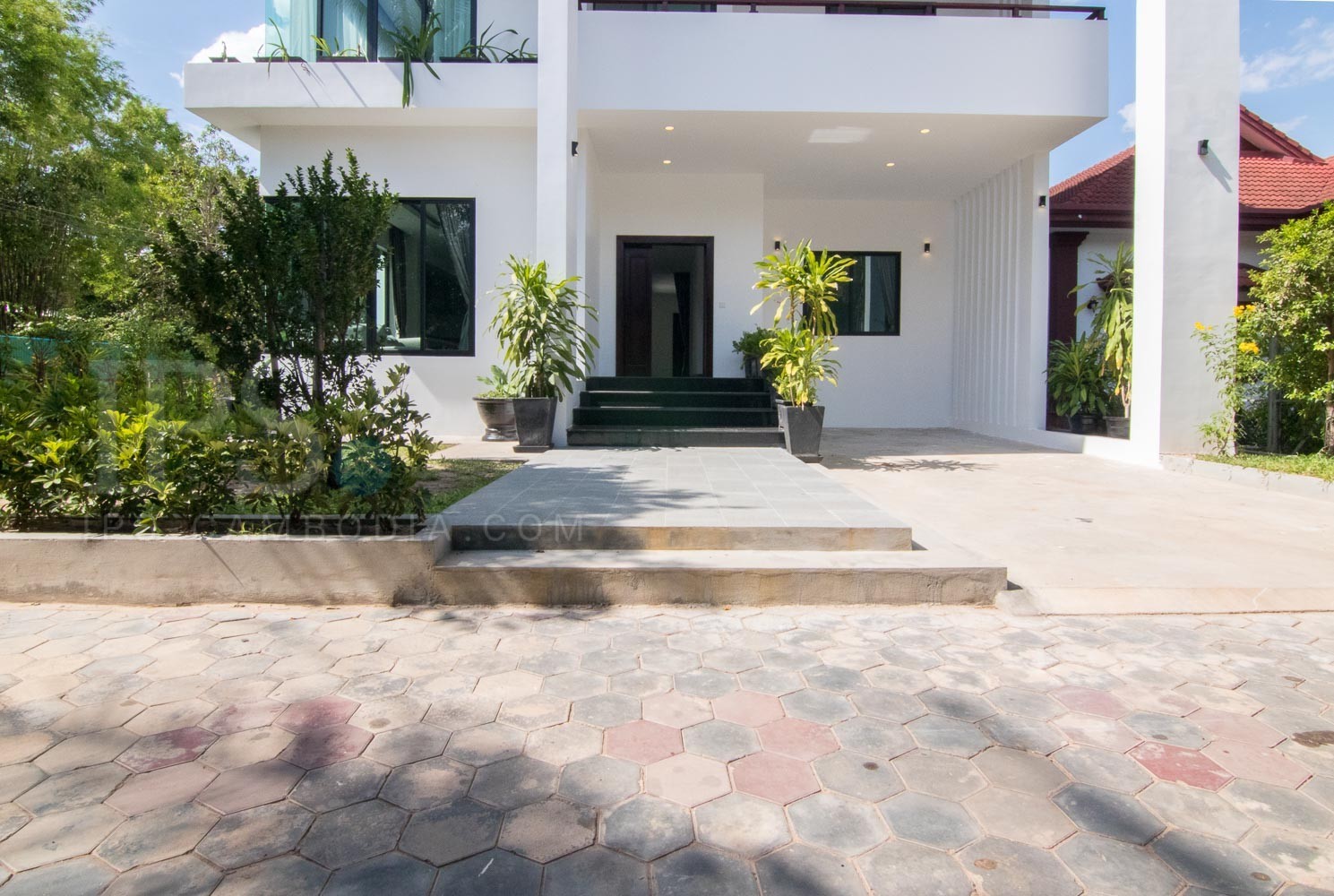 3 Bedroom  Apartment For Rent - Kouk Chak, Siem Reap
