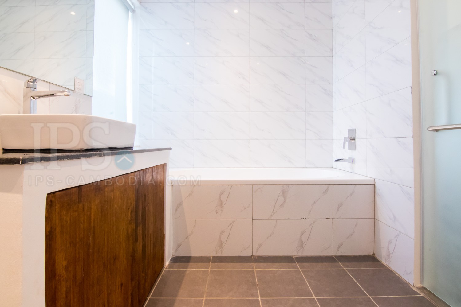 3 Bedroom  Apartment For Rent - Kouk Chak, Siem Reap - Image 12