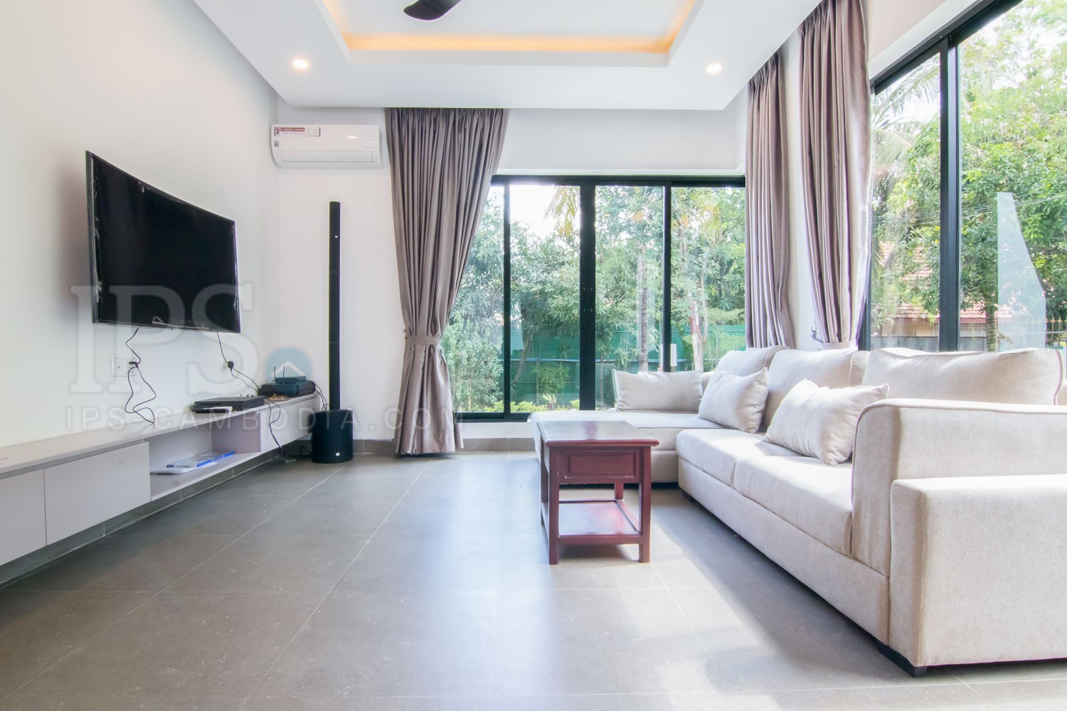 3 Bedroom  Apartment For Rent - Kouk Chak, Siem Reap - Image 3