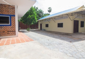 2 House   For Sales in Sala Kamreuk, Siem Reap thumbnail