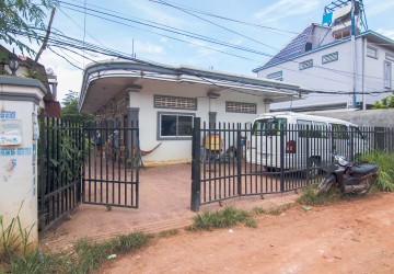 406 sqm Land and 4 Room House For Sale -  Wat Bo, Siem Reap thumbnail