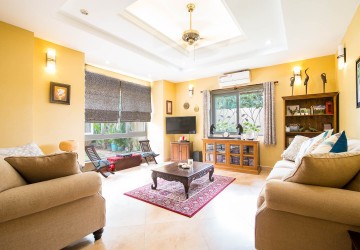 4 Bedroom Villa For Rent - Prek Pra , Phnom Penh thumbnail